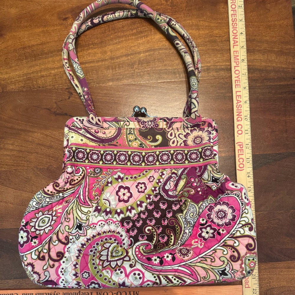 Vera Bradley Very Berry Paisley Kiss Lock Bag